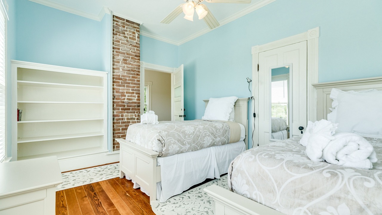 Photo of Bedroom in Galveston