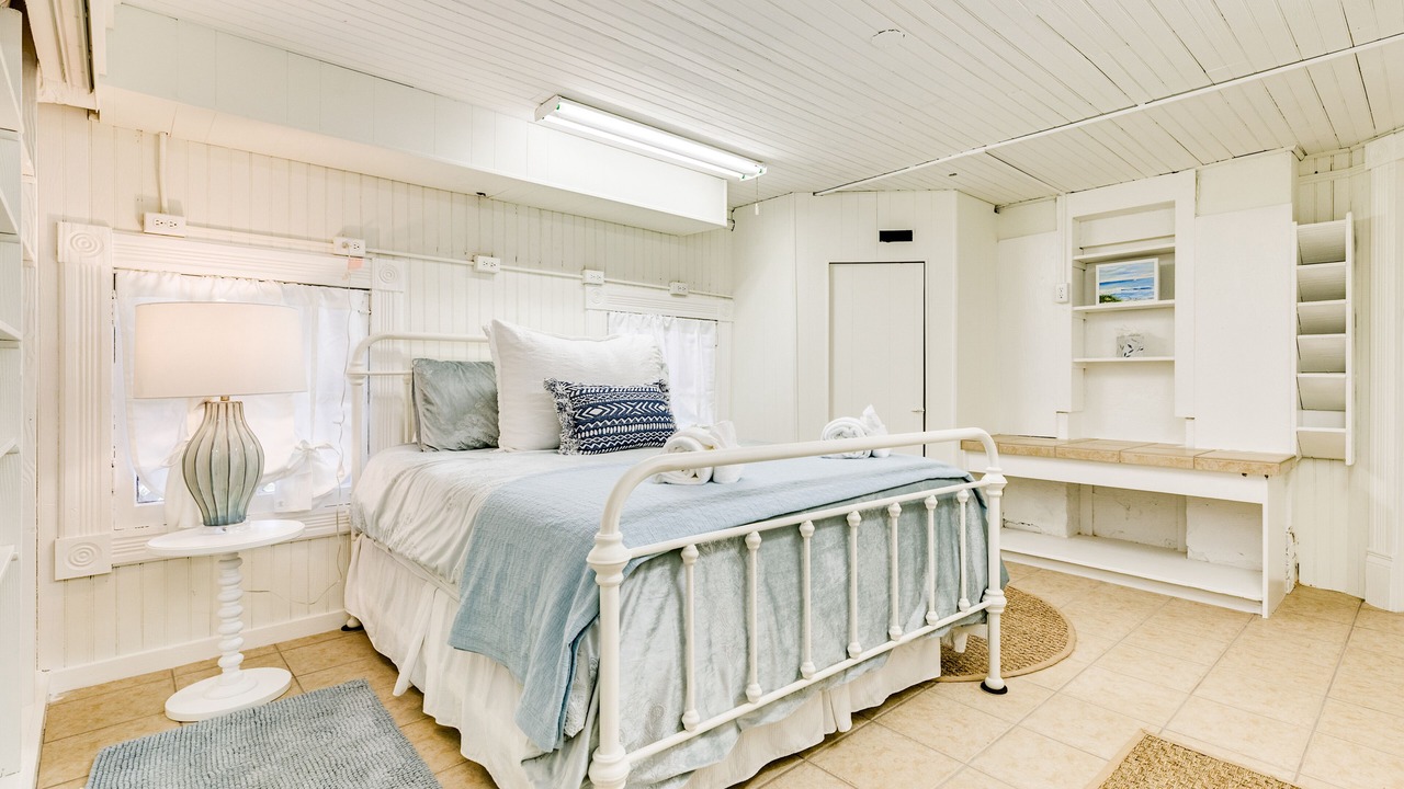 Photo of Bedroom in Galveston