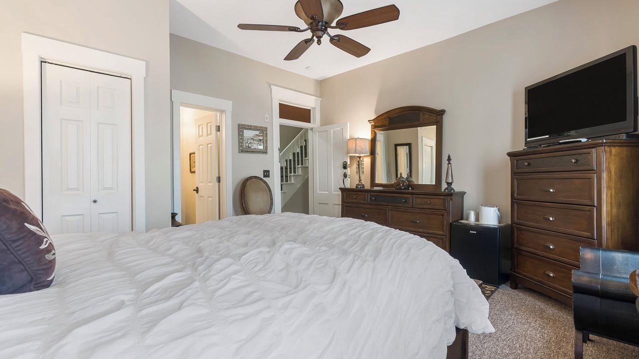 Photo of Bedroom in Downtown Branson