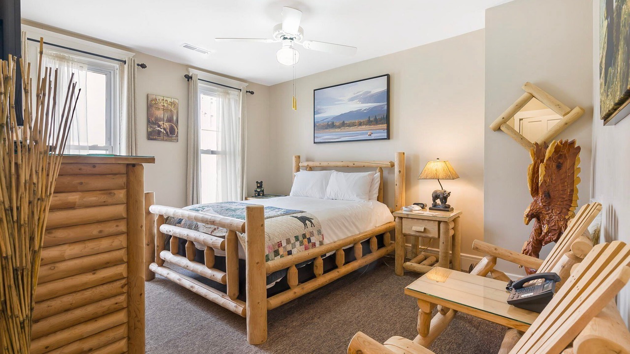 Photo of Bedroom in Downtown Branson