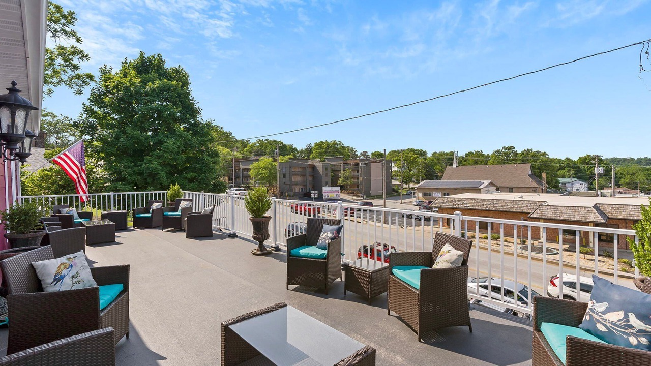 Photo of Patio Balcony in Downtown Branson