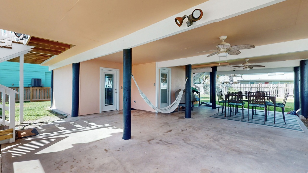 Photo of Outdoor in Key Allegro