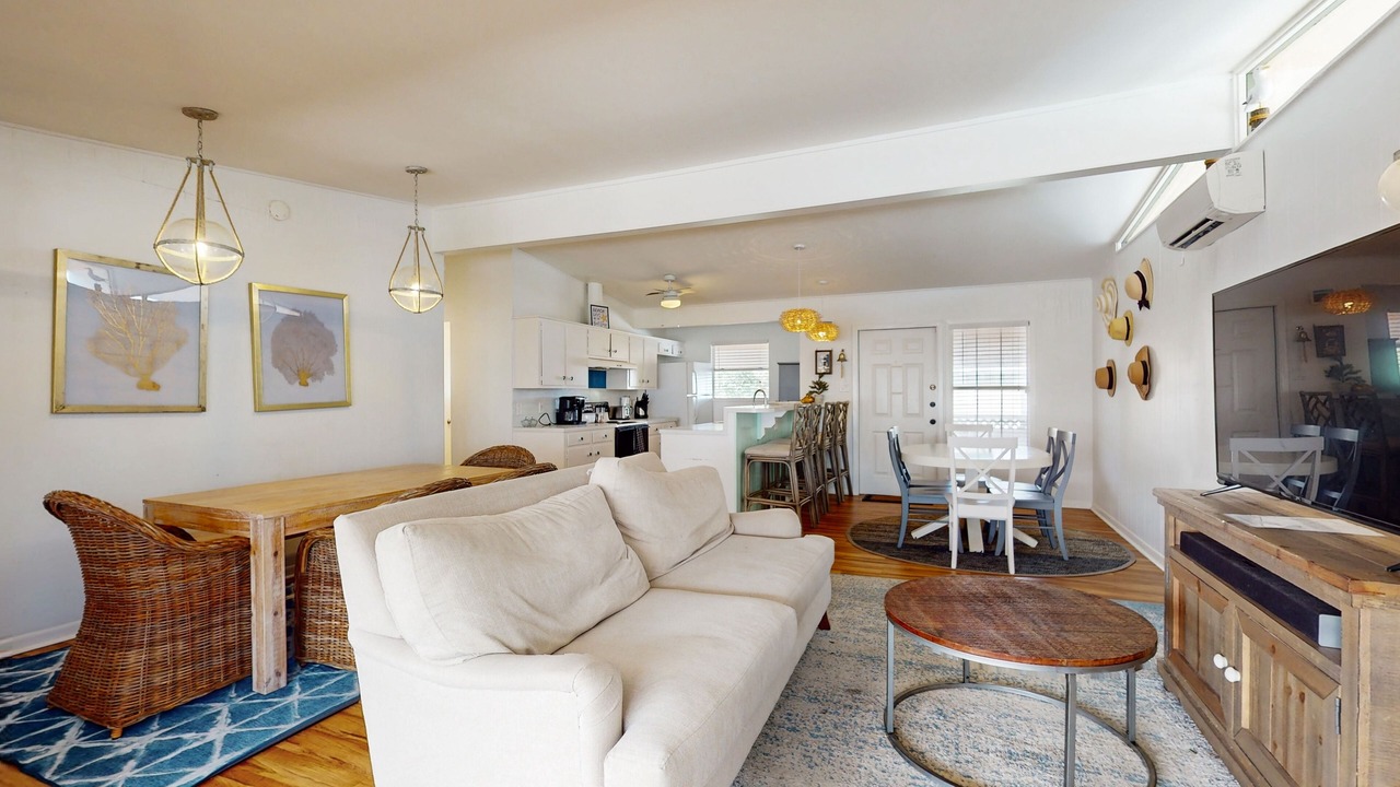 Photo of Livingroom in Key Allegro