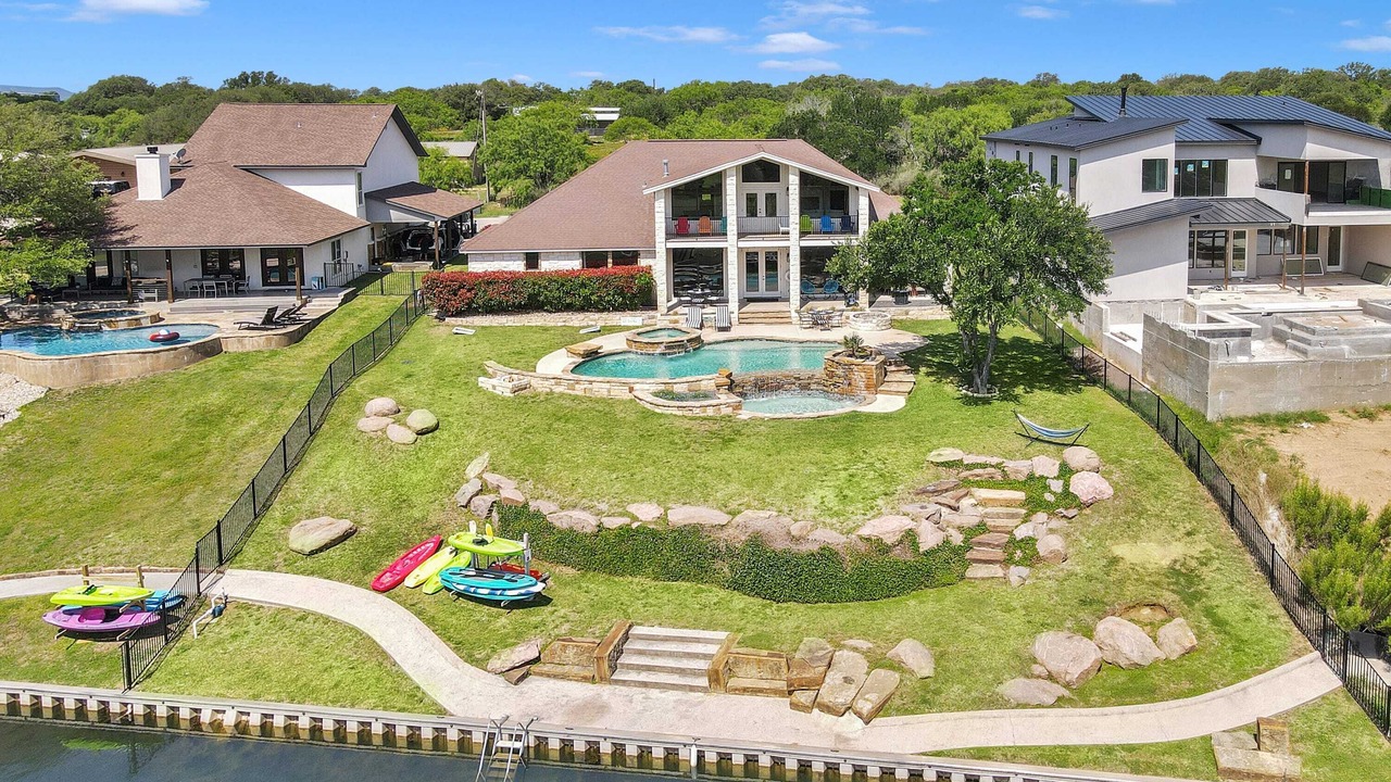 Photo of Outdoor in Kingsland
