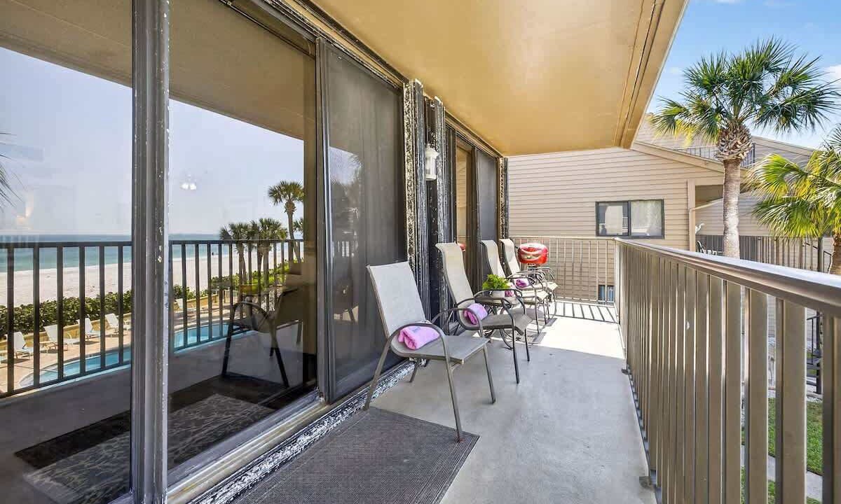 Photo of Patio Balcony in Belleair Beach