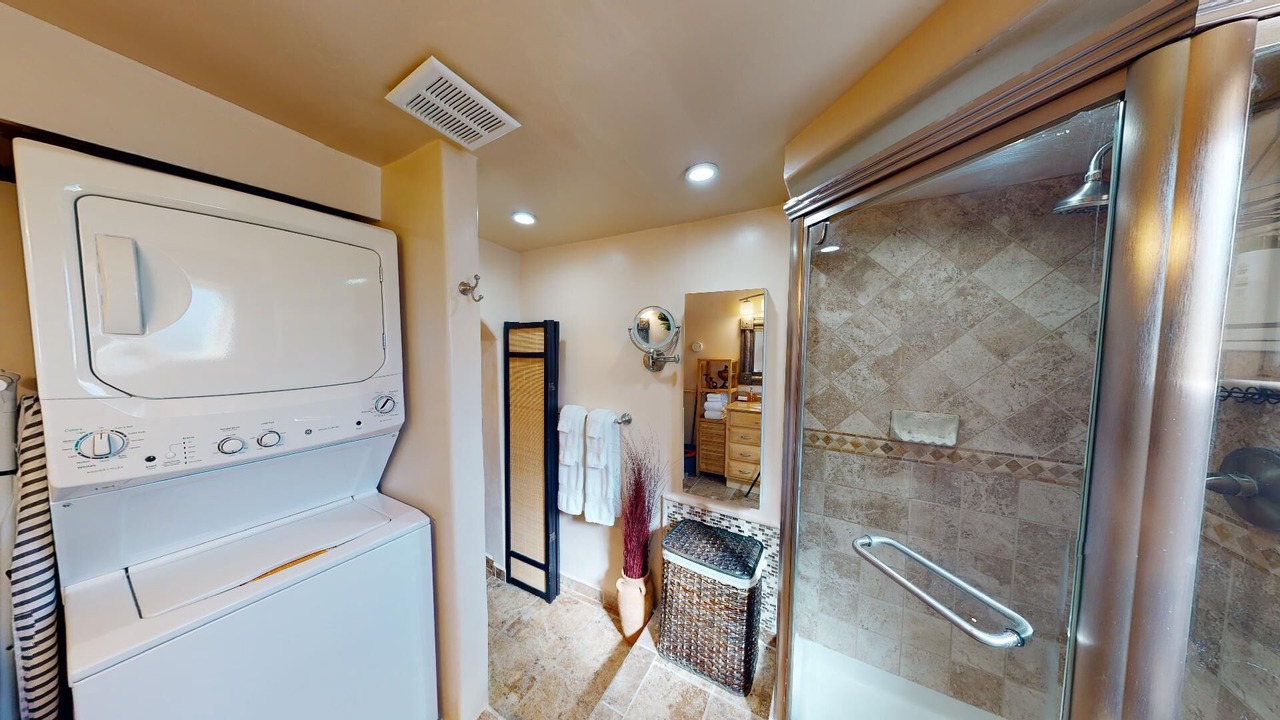 Photo of Bathroom in Tesuque