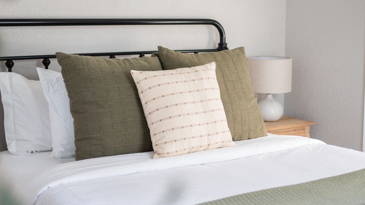 Photo of Bedroom in Canyon Lake