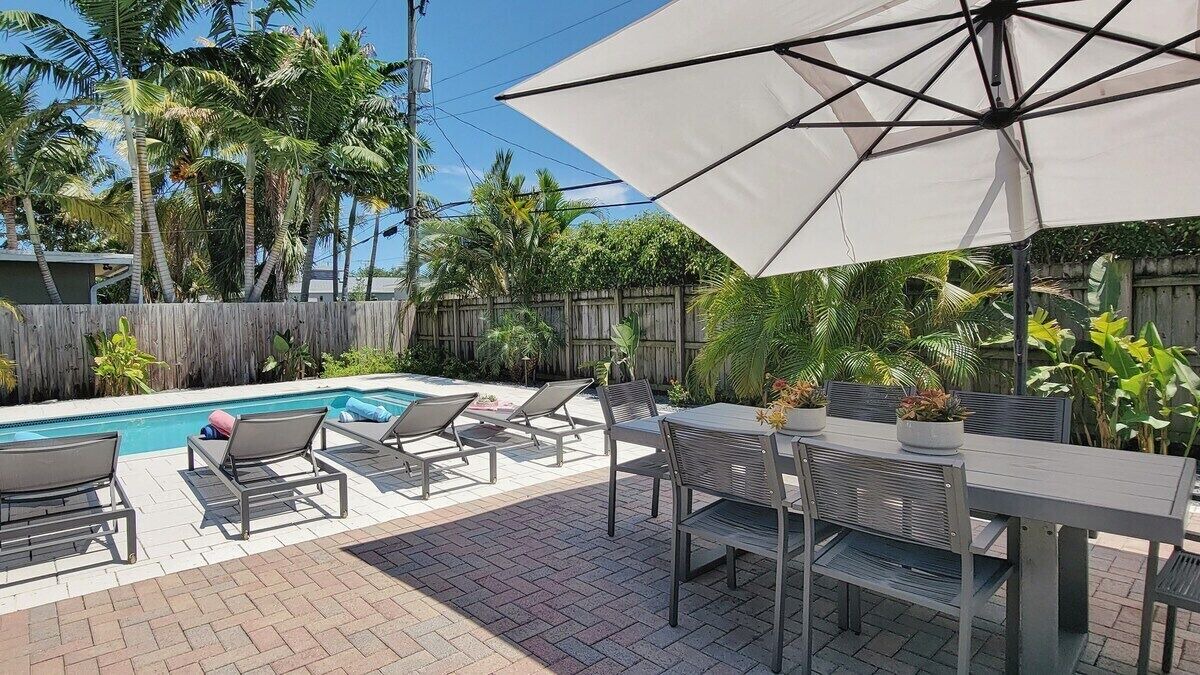 Photo of Outdoor in Wilton Manors