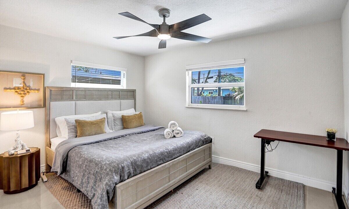 Photo of Bedroom in Wilton Manors