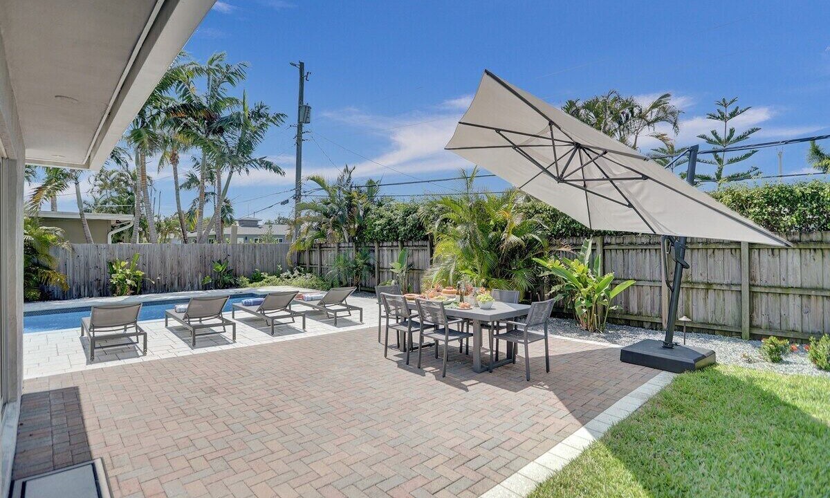 Photo of Outdoor in Wilton Manors