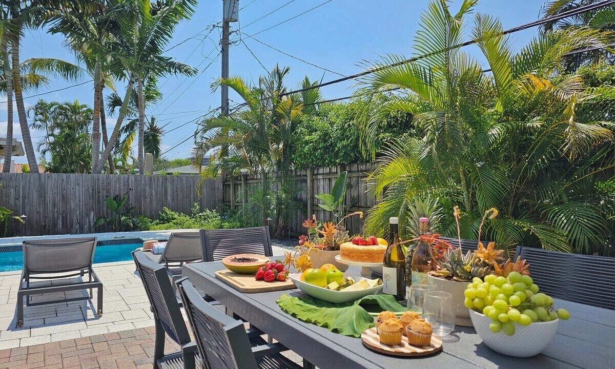 Photo of Outdoor in Wilton Manors