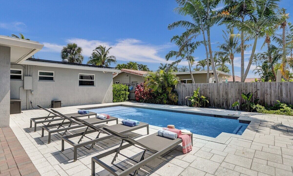 Photo of Outdoor in Wilton Manors
