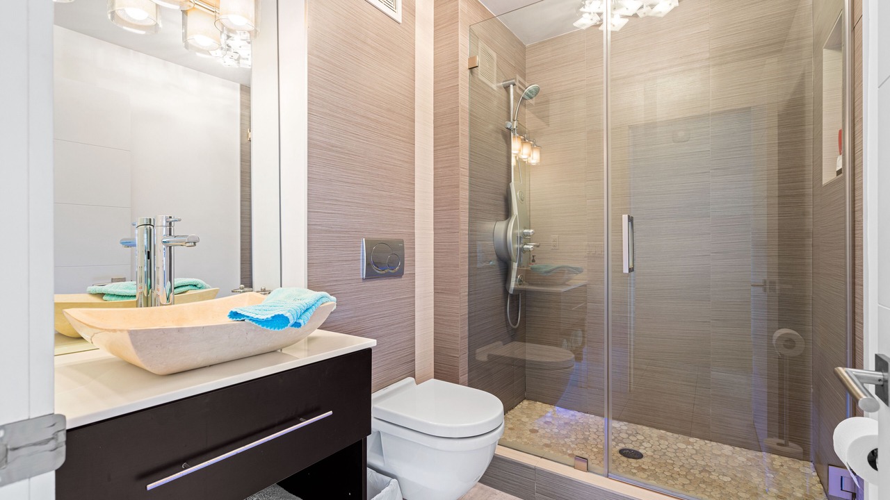 Photo of Bathroom in City Center
