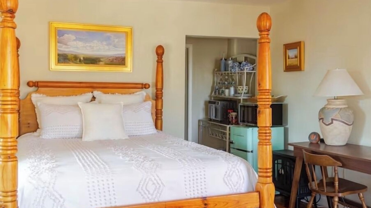 Photo of Bedroom in Near North Valley