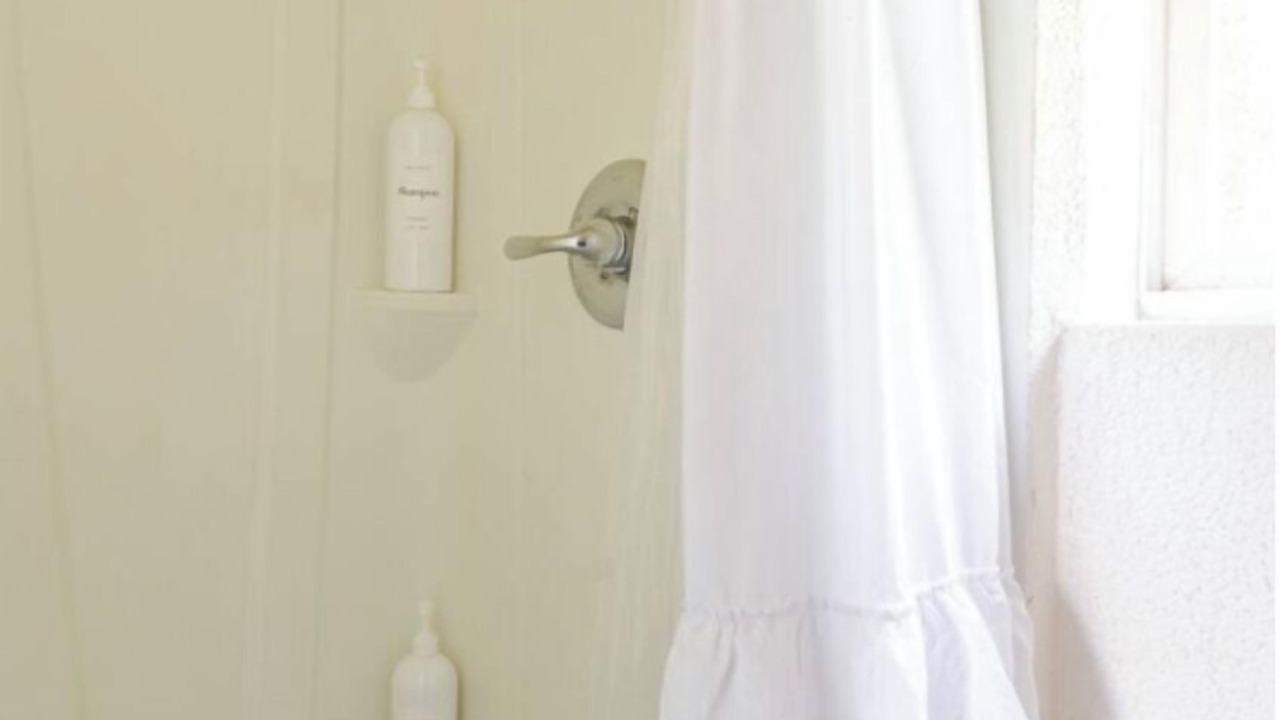 Photo of Bathroom in Near North Valley