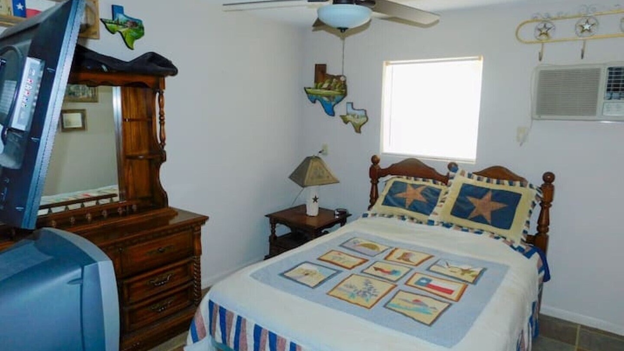Photo of Bedroom in Kingsland