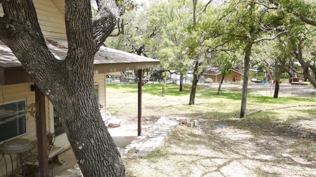 Photo of Outdoor in Kingsland