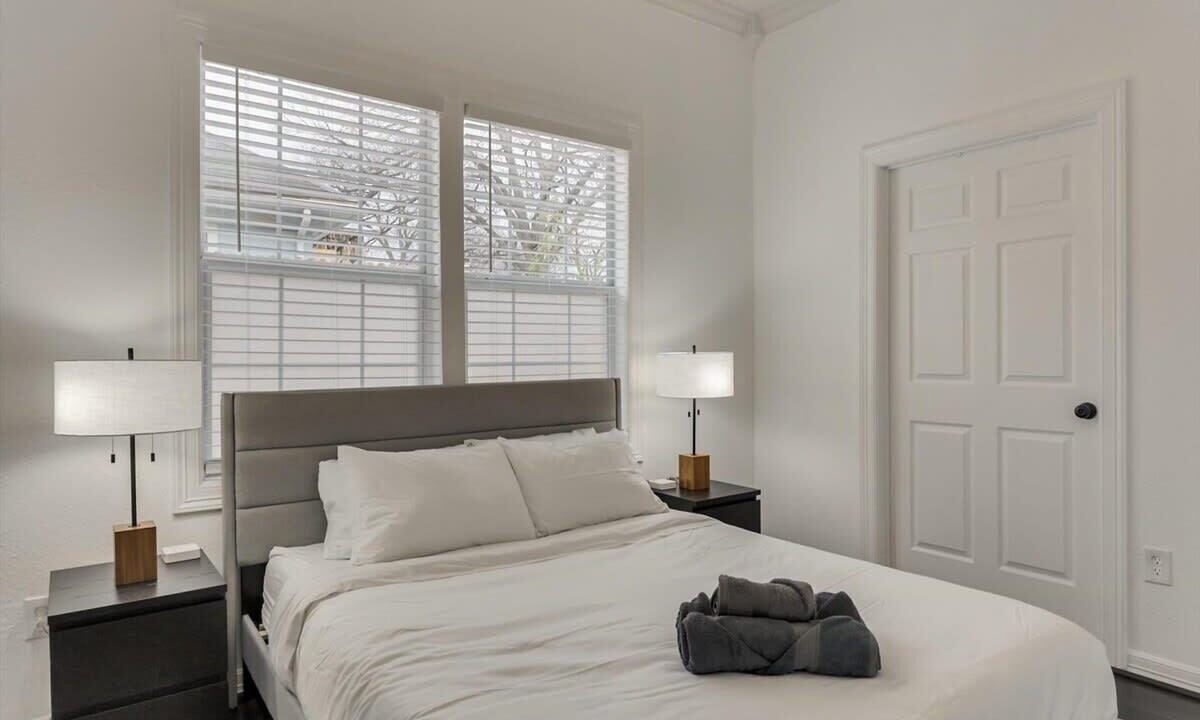Photo of Bedroom in Kessler