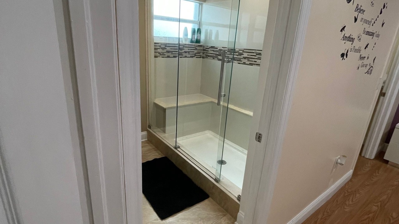 Photo of Bathroom in Pembroke Pines
