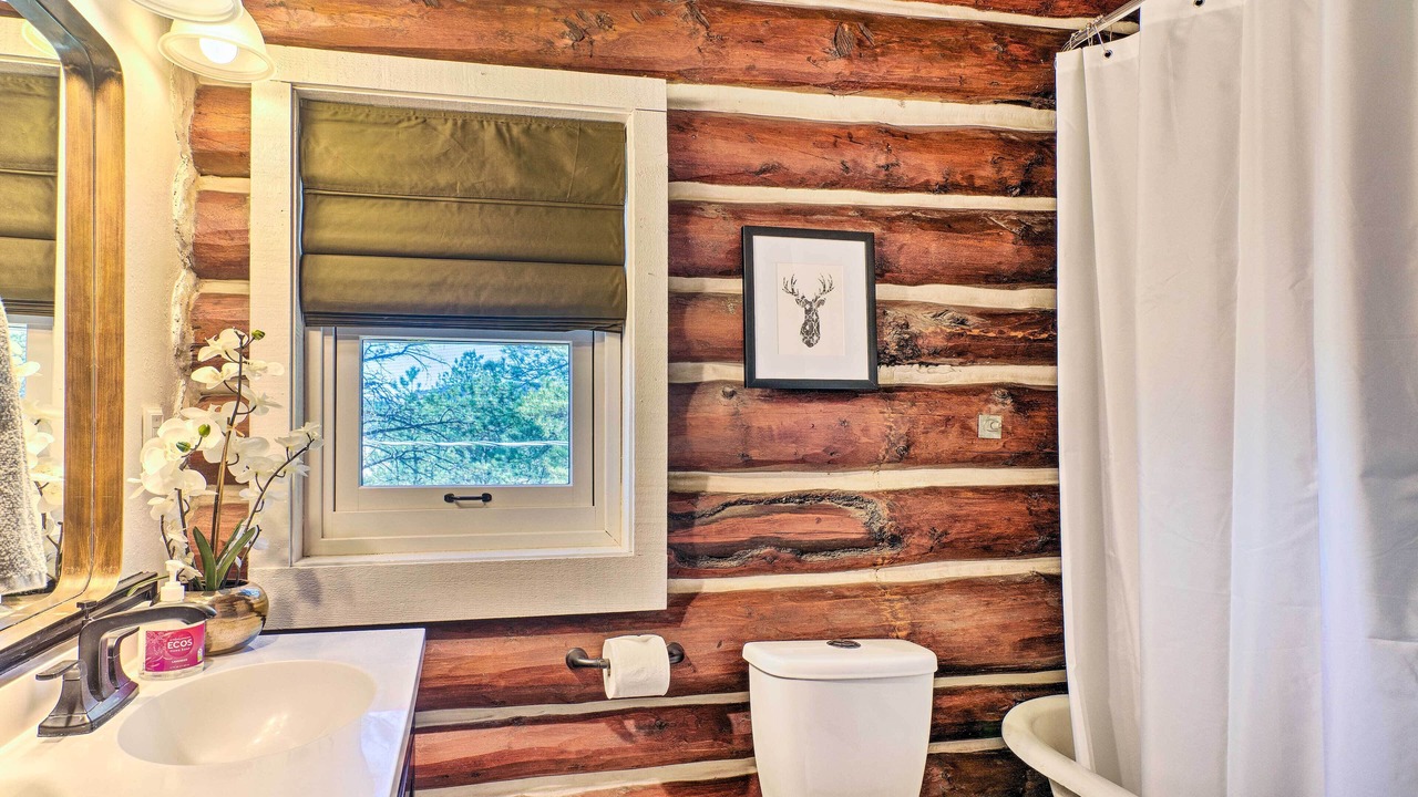 Photo of Bathroom in Florissant