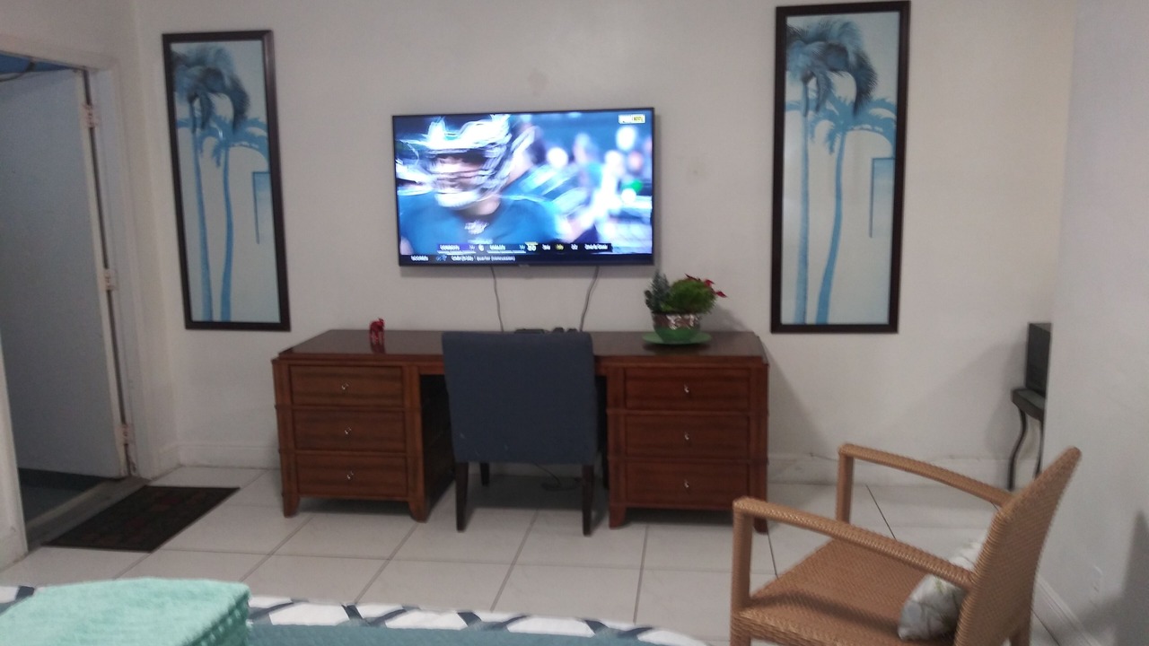 Photo of Bedroom in Deerfield Beach