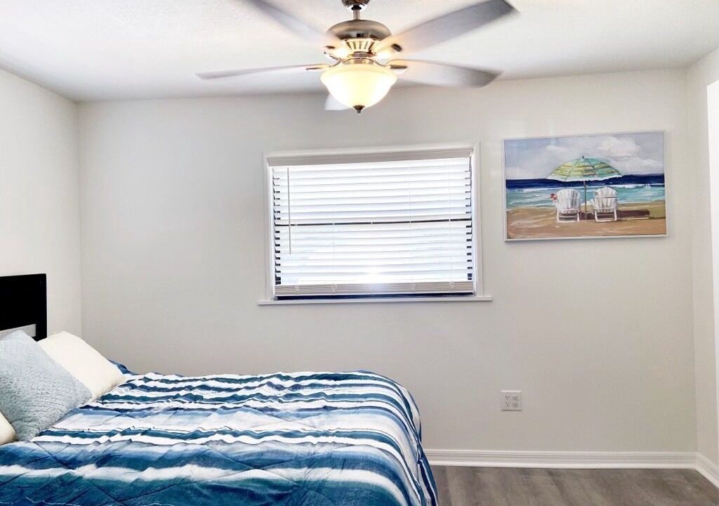 Photo of Bedroom in Weeki Wachee Gardens