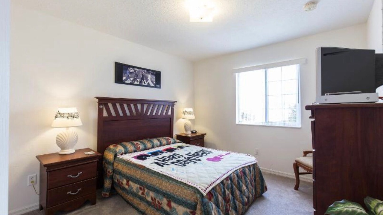 Photo of Bedroom in Eagle Pointe South