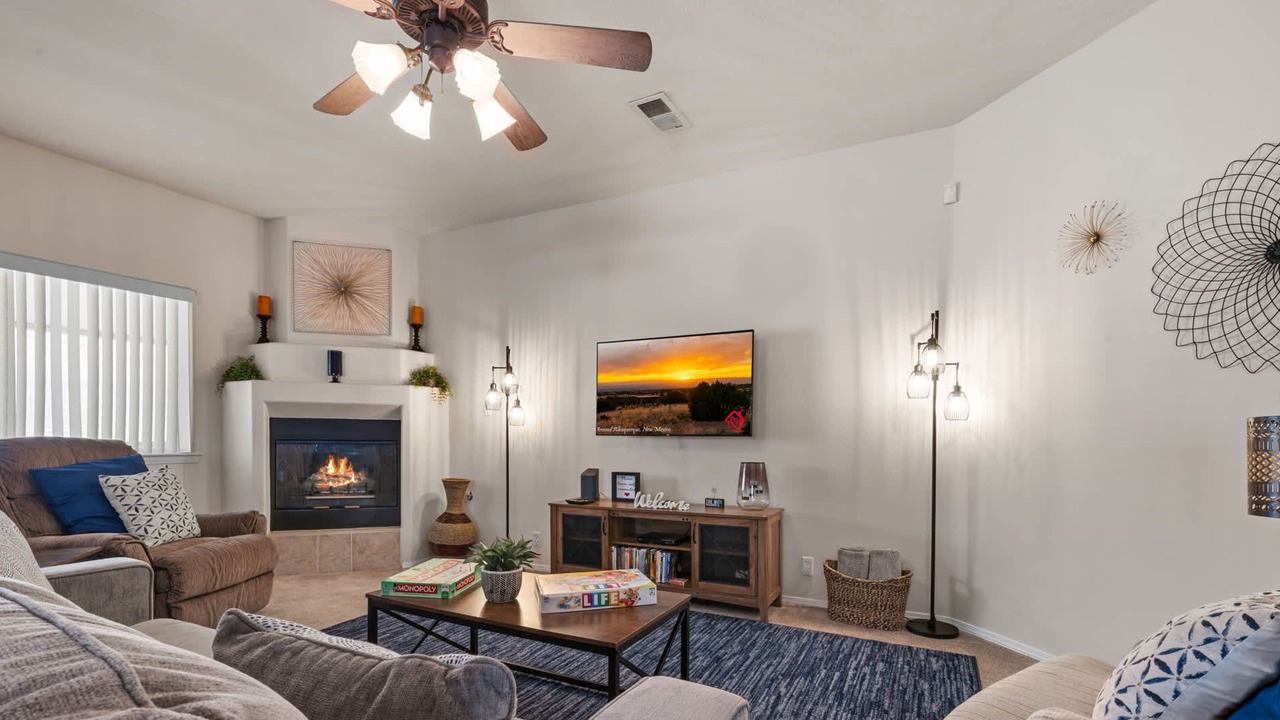 Photo of Livingroom in Northeast Heights
