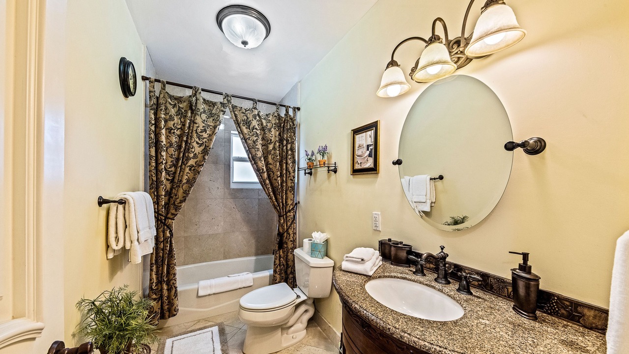 Photo of Bathroom in Harbor Beach
