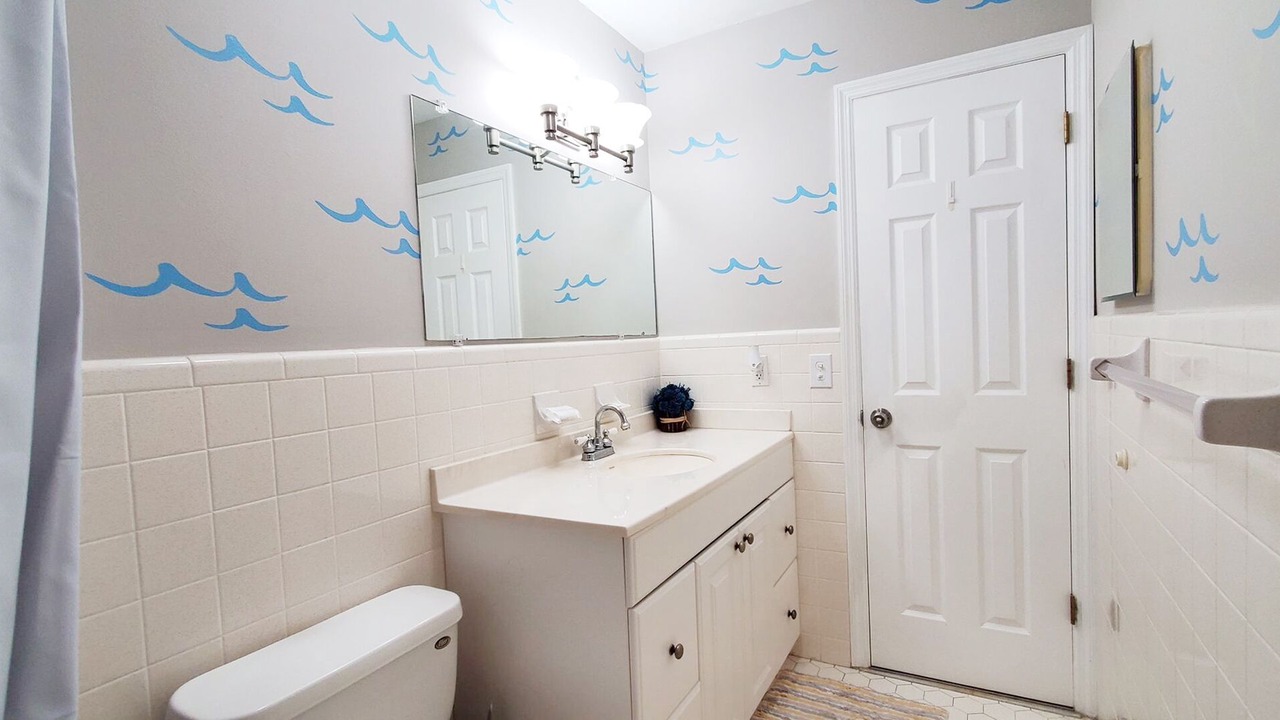 Photo of Bathroom in Bee Ridge