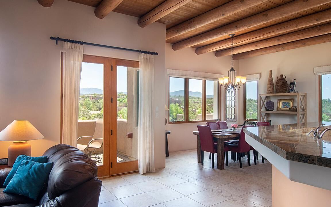 Photo of Livingroom in Santa Fe