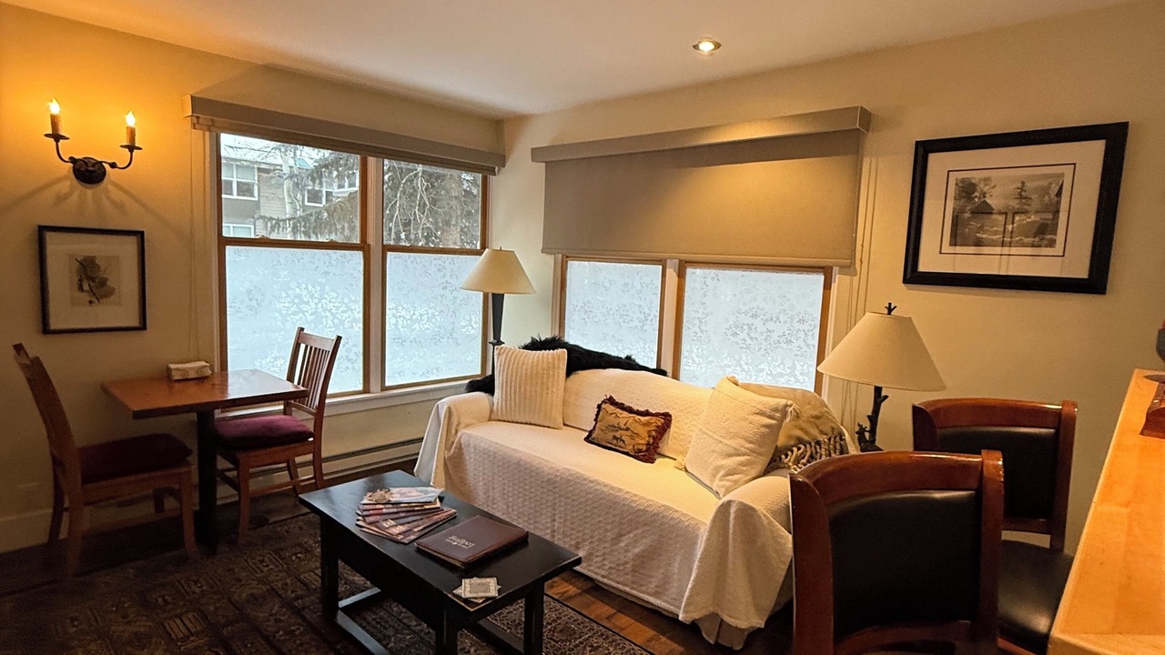 Photo of Livingroom in Telluride