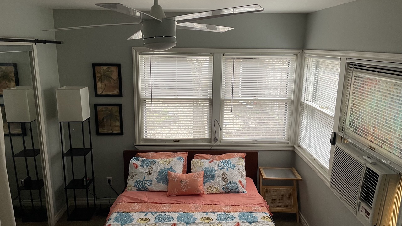 Photo of Bedroom in Galveston