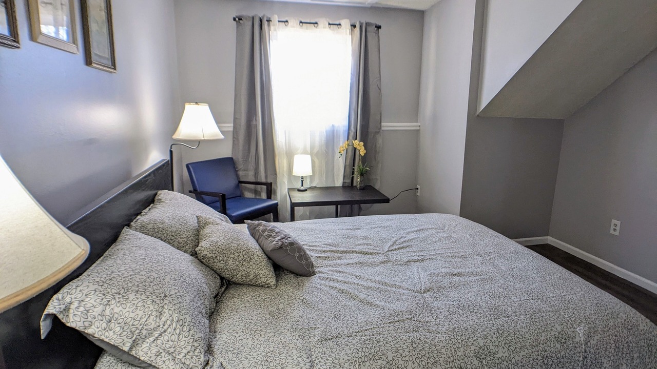 Photo of Bedroom in Overland Park