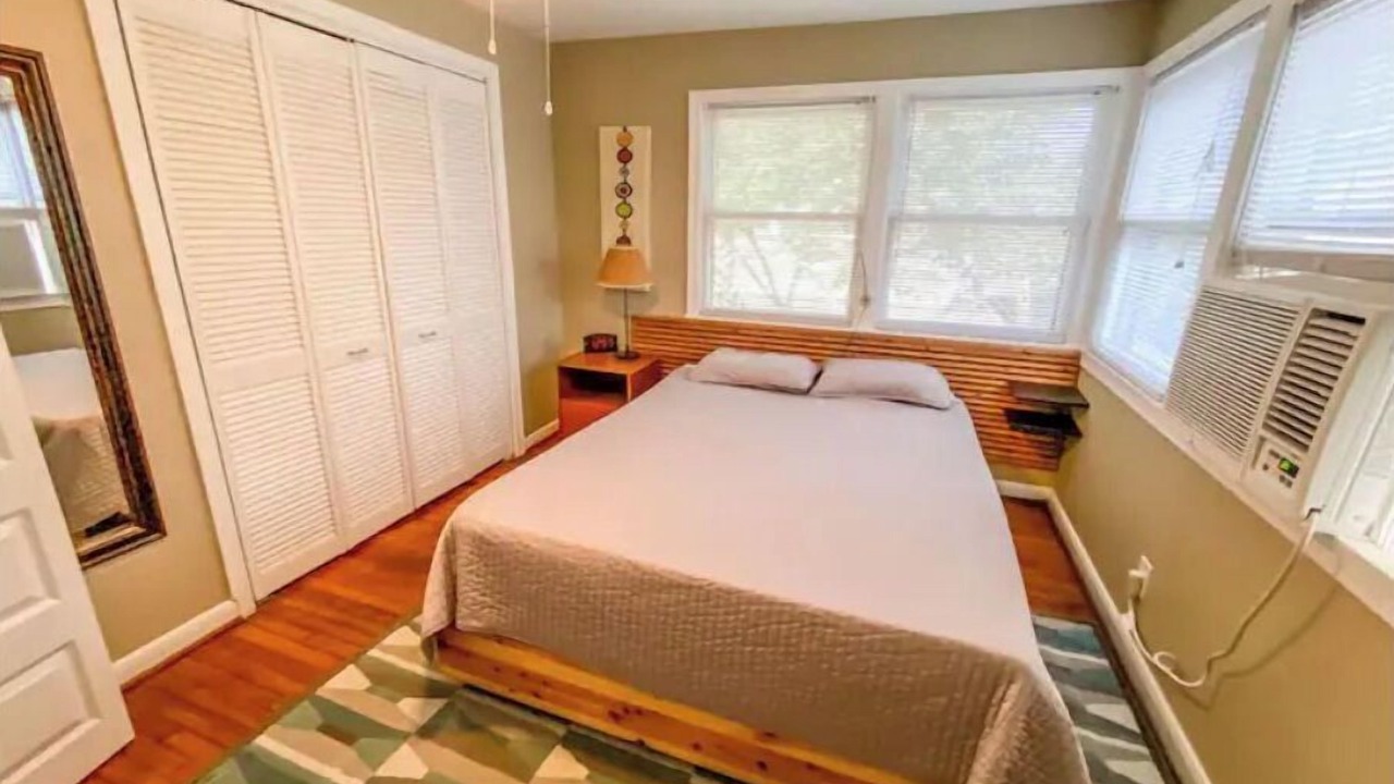 Photo of Bedroom in Galveston