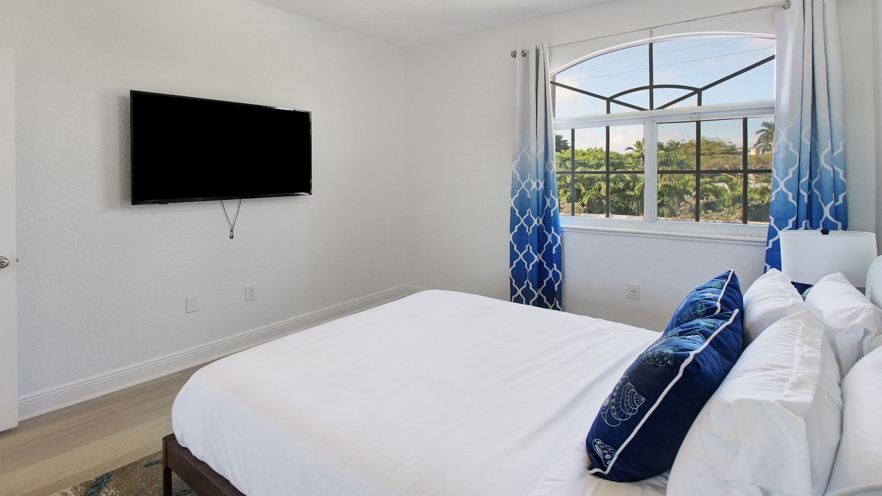 Photo of Bedroom in Lauderdale-by-the-Sea