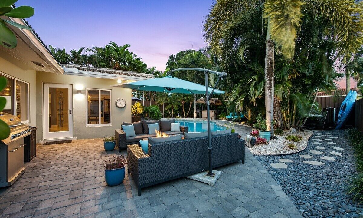 Photo of Outdoor in Poinsettia Heights