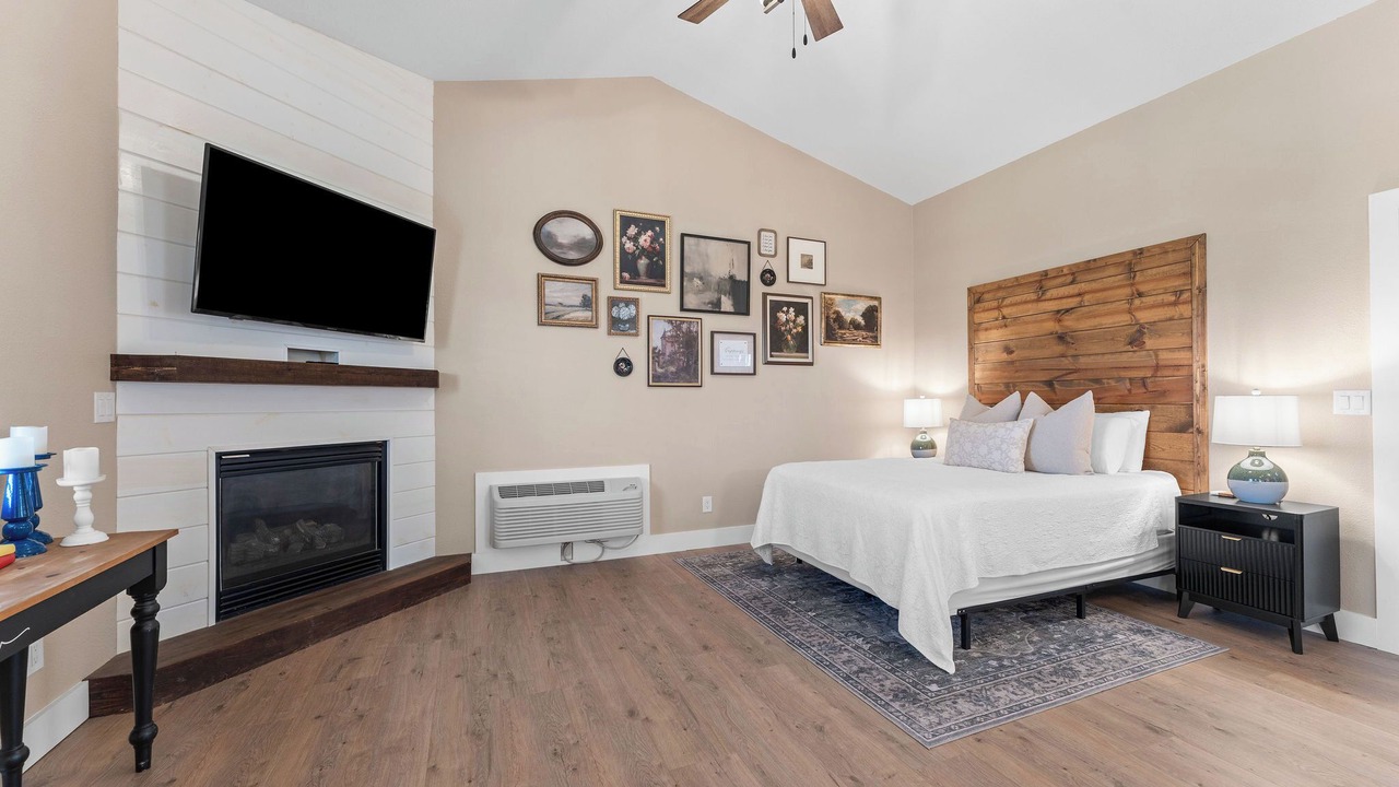 Photo of Bedroom in Branson
