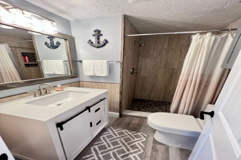 Photo of Bathroom in Ozona