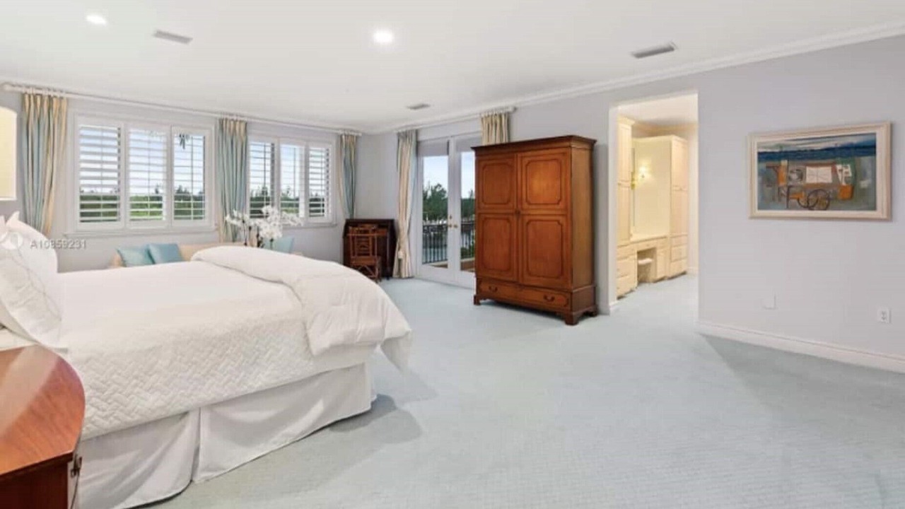 Photo of Bedroom in Northeast Miami