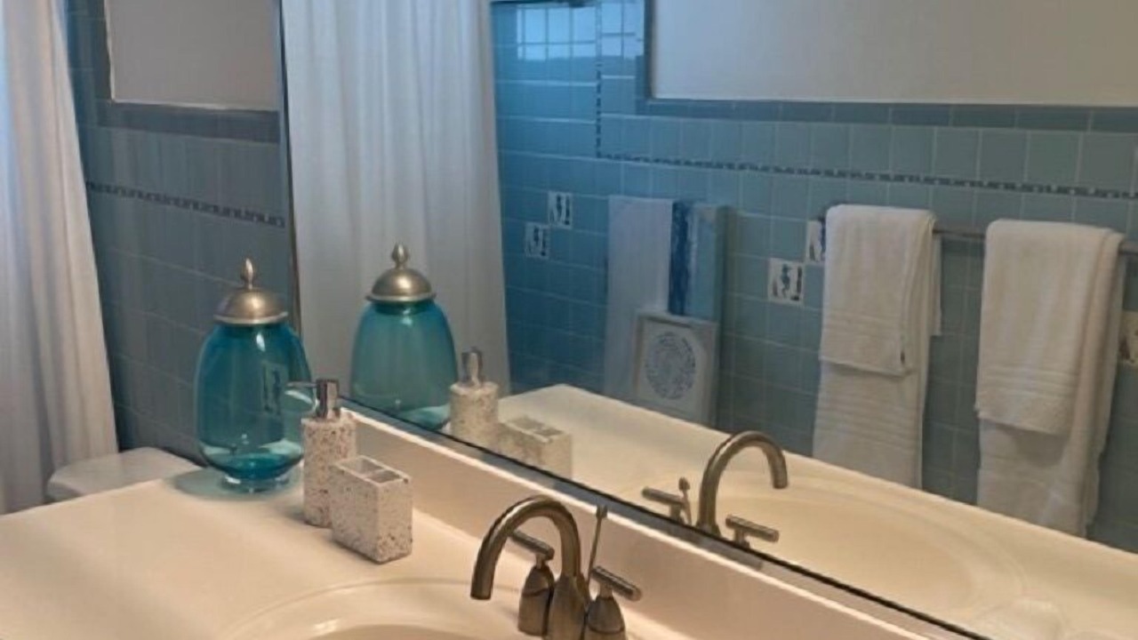 Photo of Bathroom in East Fort Lauderdale