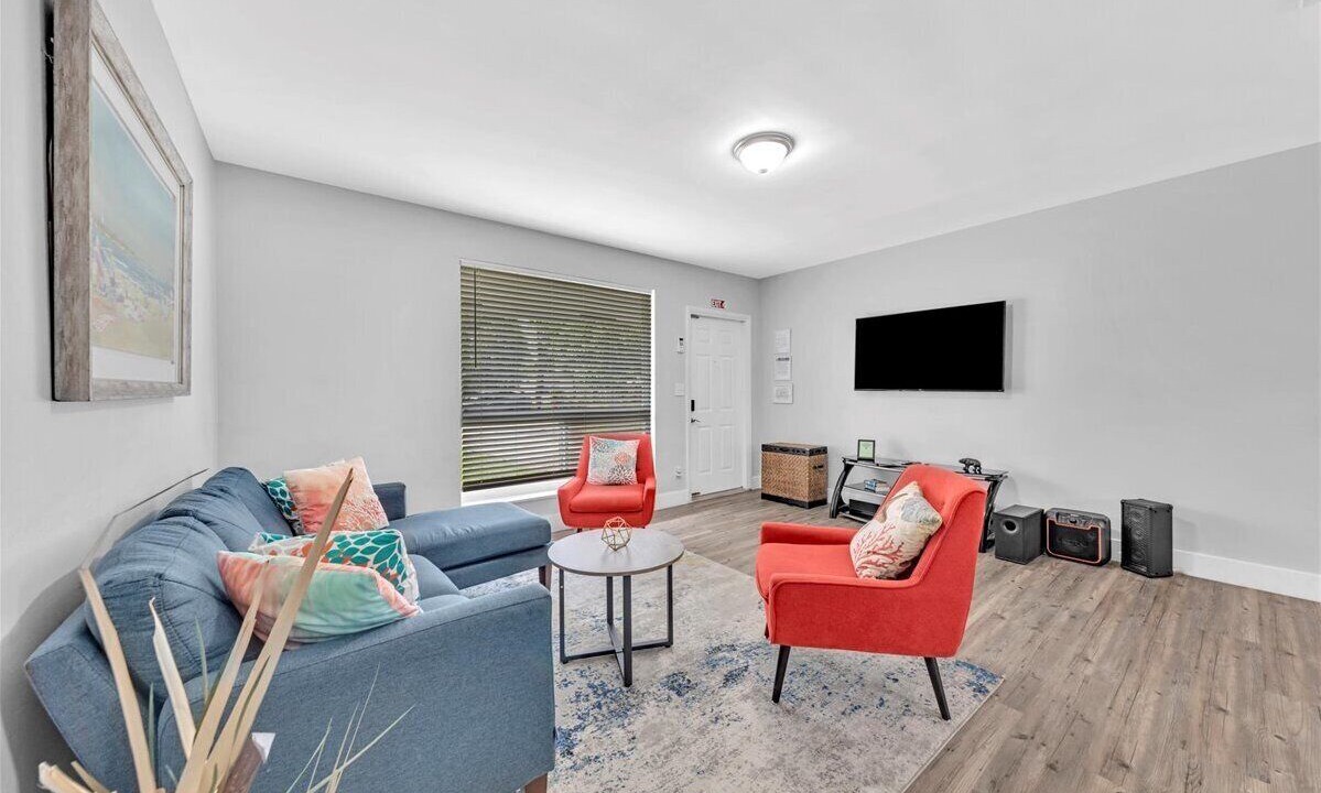 Photo of Livingroom in Survey Creek