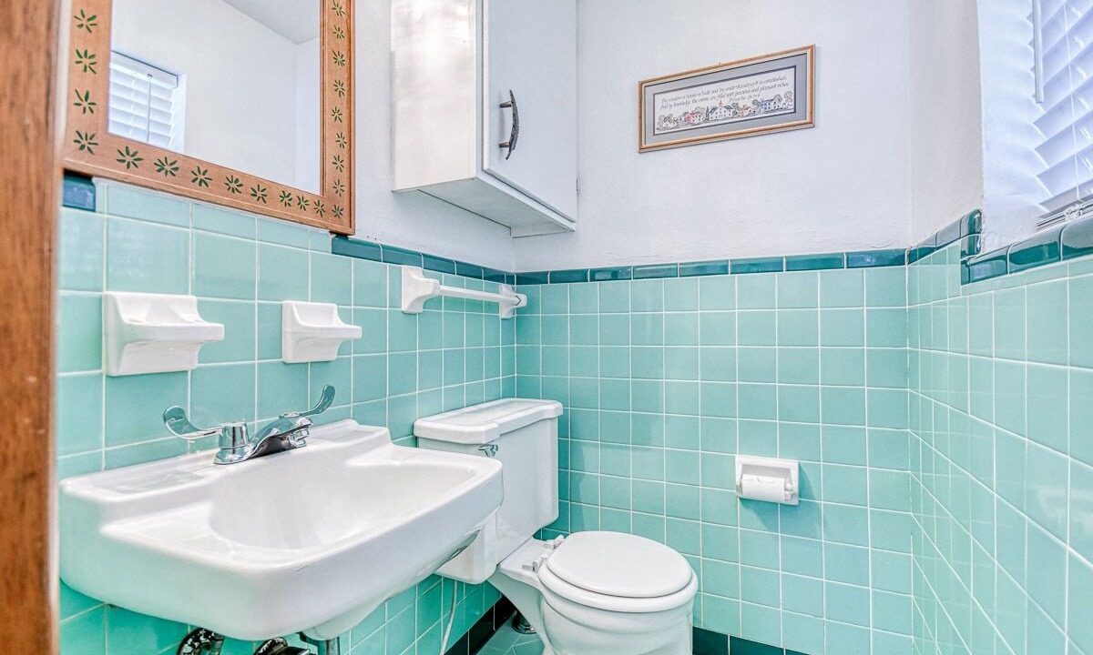 Photo of Bathroom in Norman