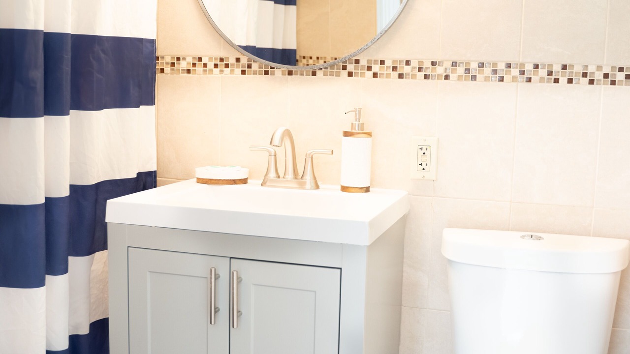 Photo of Bathroom in Hallandale Beach