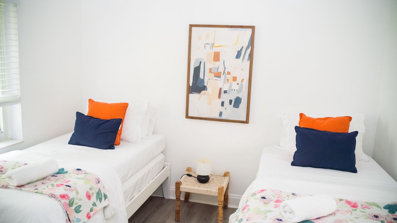 Photo of Bedroom in Hallandale Beach