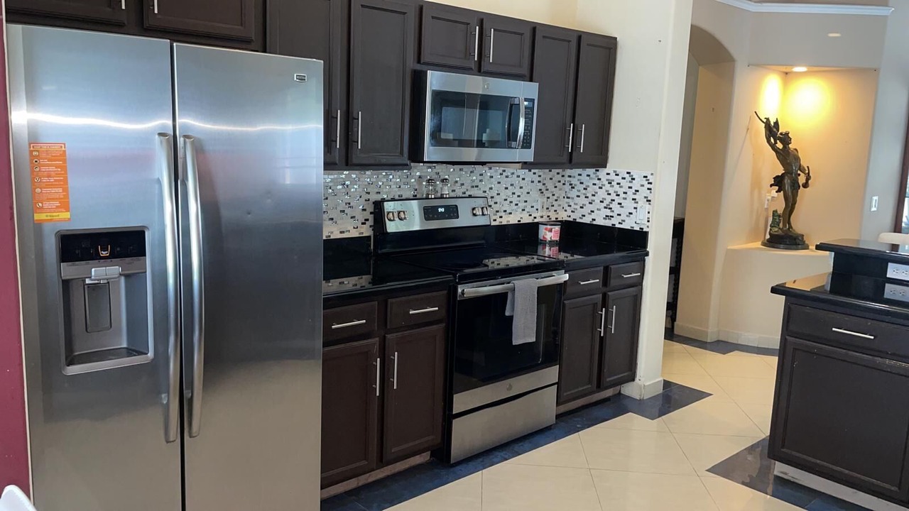 Photo of Kitchen in Eagle Pointe South