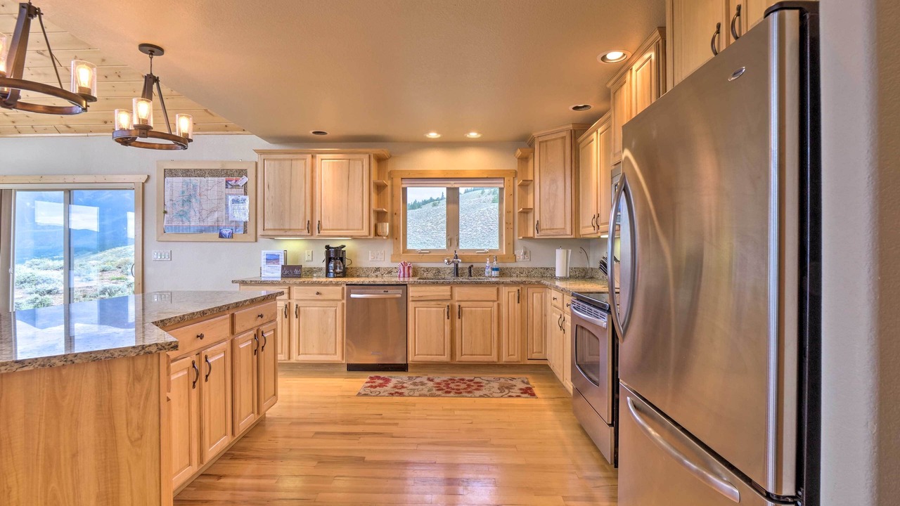 Photo of Kitchen in Twin Lakes