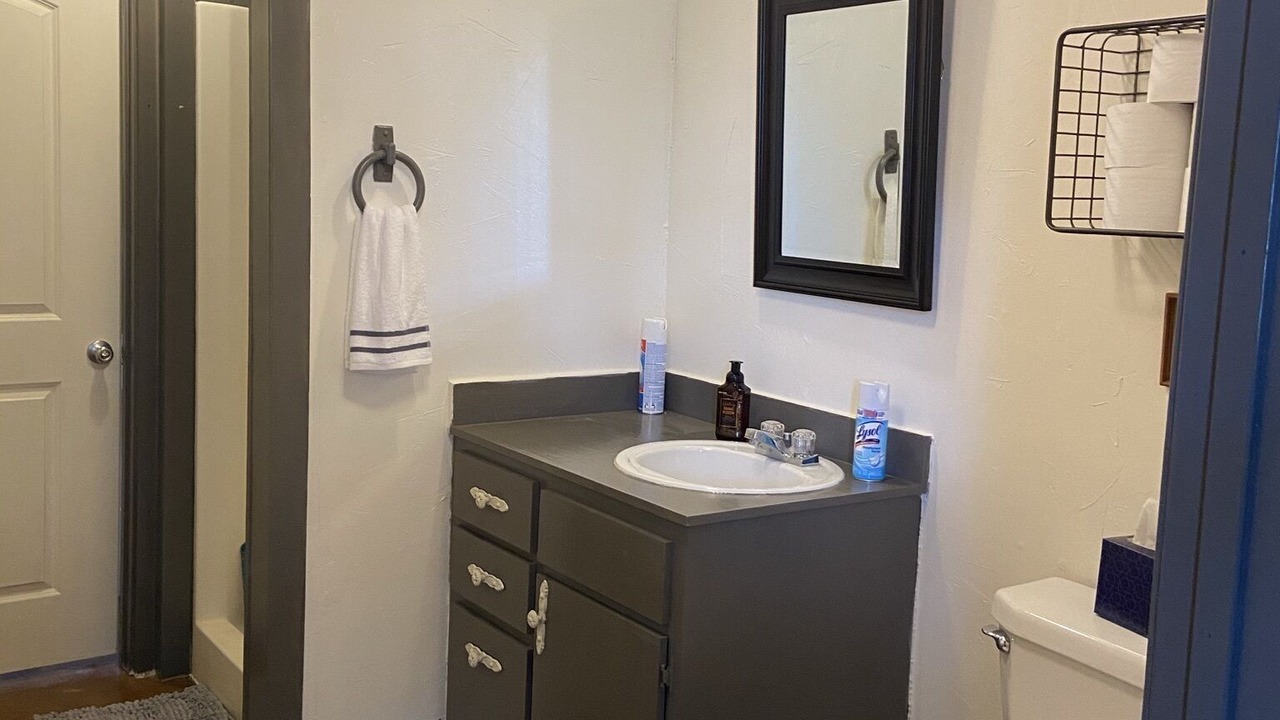 Photo of Bathroom in Hondo