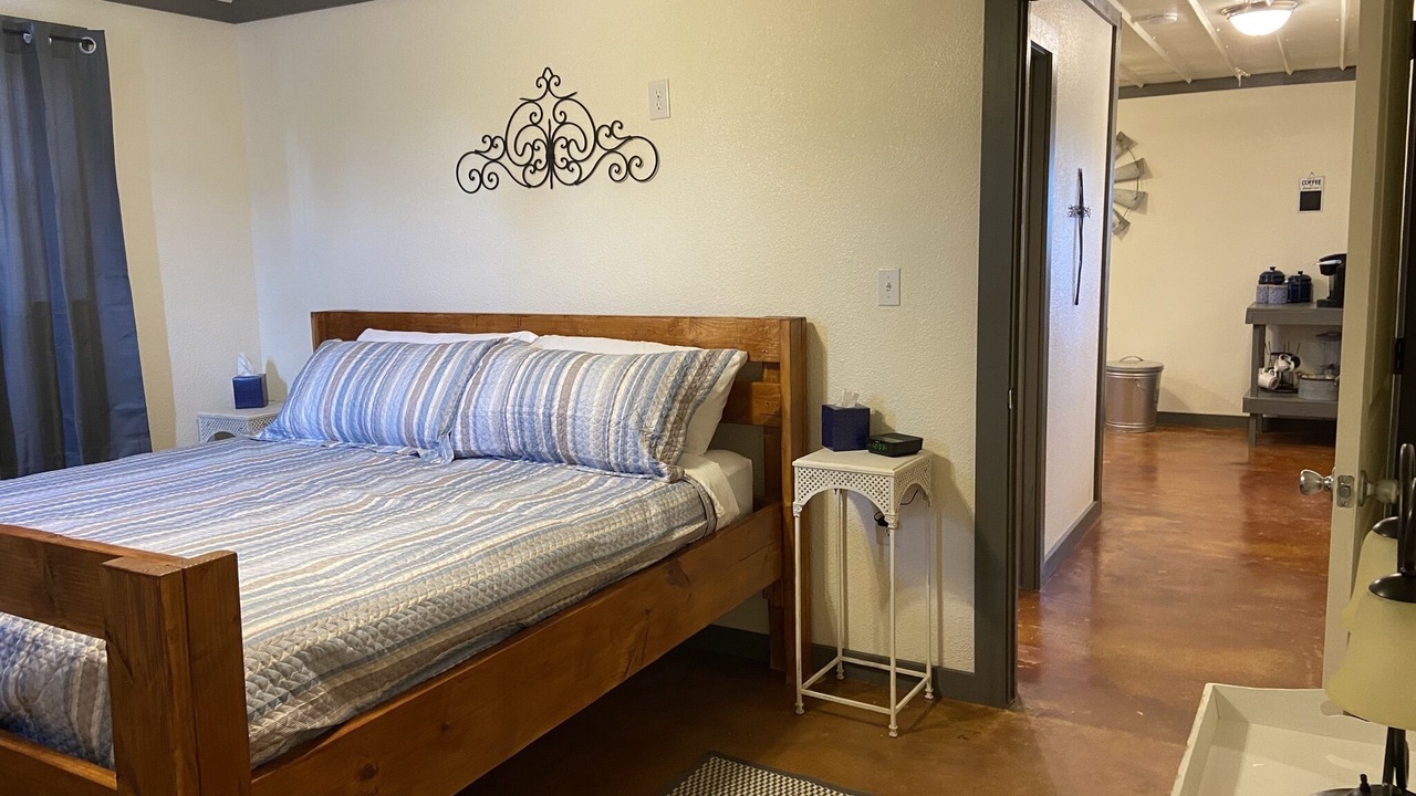 Photo of Bedroom in Hondo