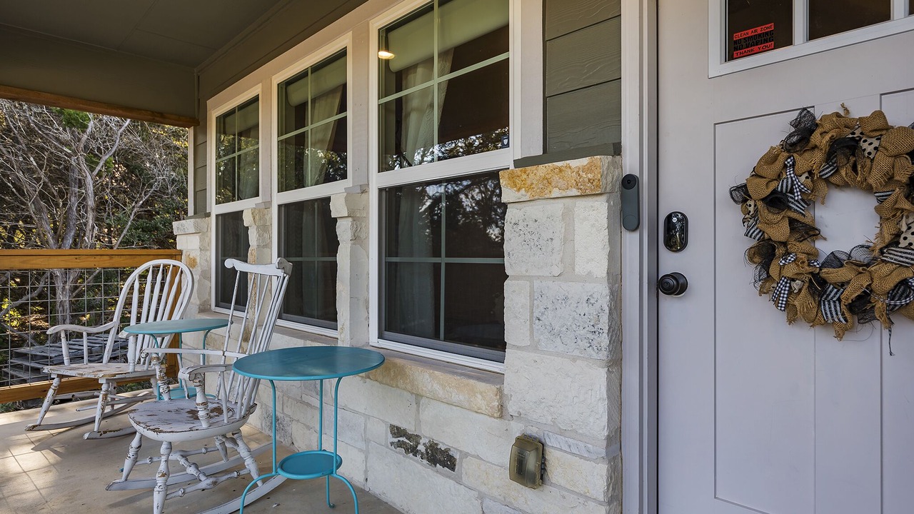 Photo of Patio Balcony in Canyon Lake